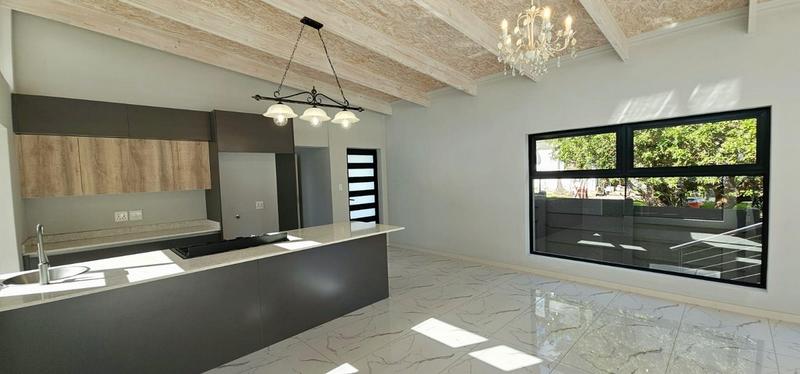 To Let 3 Bedroom Property for Rent in Hartenbos Heuwels Western Cape